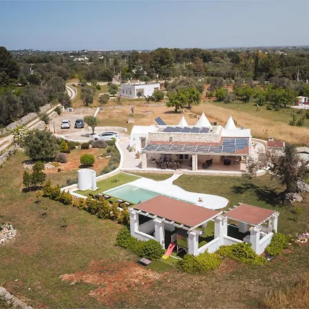 Villa White Stone House 6&1, Emma