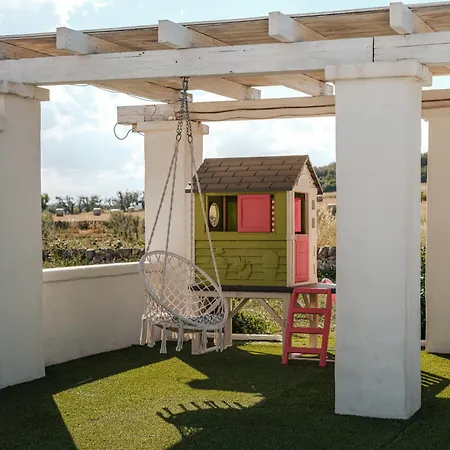 White Stone House 6&1, Emma Villa *