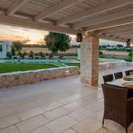White Stone House 6&1, Emma * Ostuni
